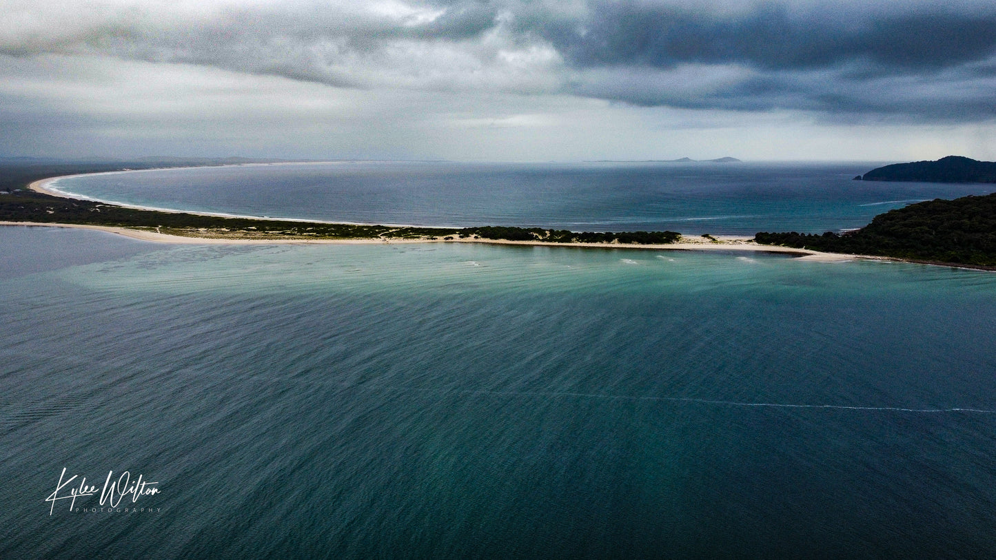 Jimmy's Beach from the south, Port Stephens, Australia, in December 2024.